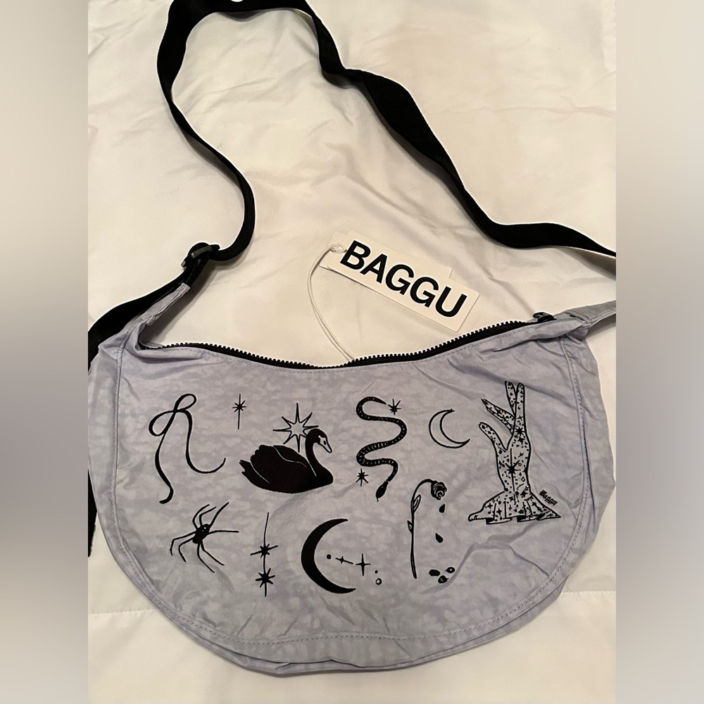 Baggu nylon crescent bag nwt